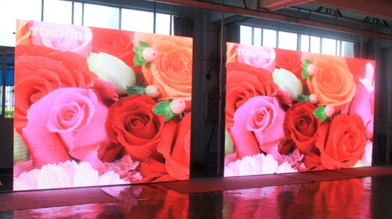 Magnetisch onderhoud Indoor LED Panel Display Waterdicht LED Verhuur Display