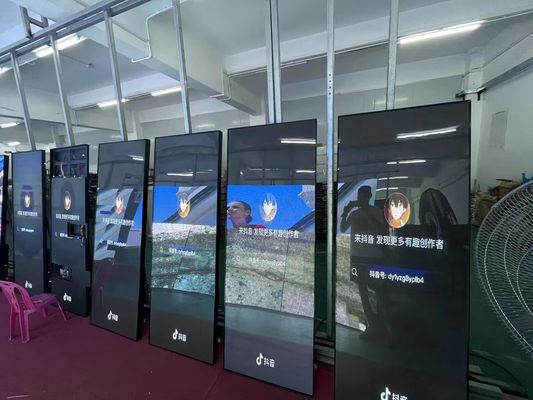Aluminium, ijzer en staal LED-poster scherm 960*1920 LED scherm P2.5 Indoor 3840hz IP56